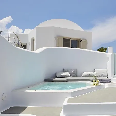 Margo Vothonas (Santorini)